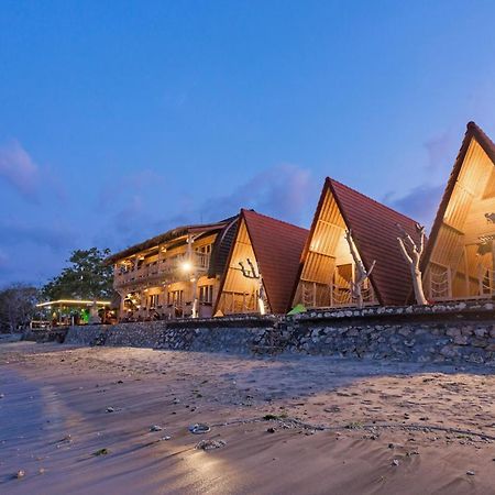 The Dewi Sun Sun Nusa Penida Ped Экстерьер фото